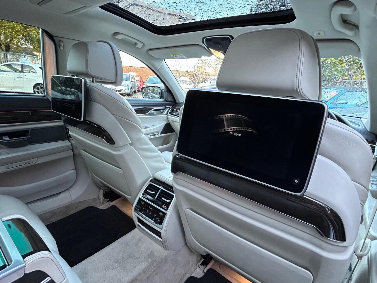 Used BMW 7 Series 2016 for sale - 76497464: Photo 32