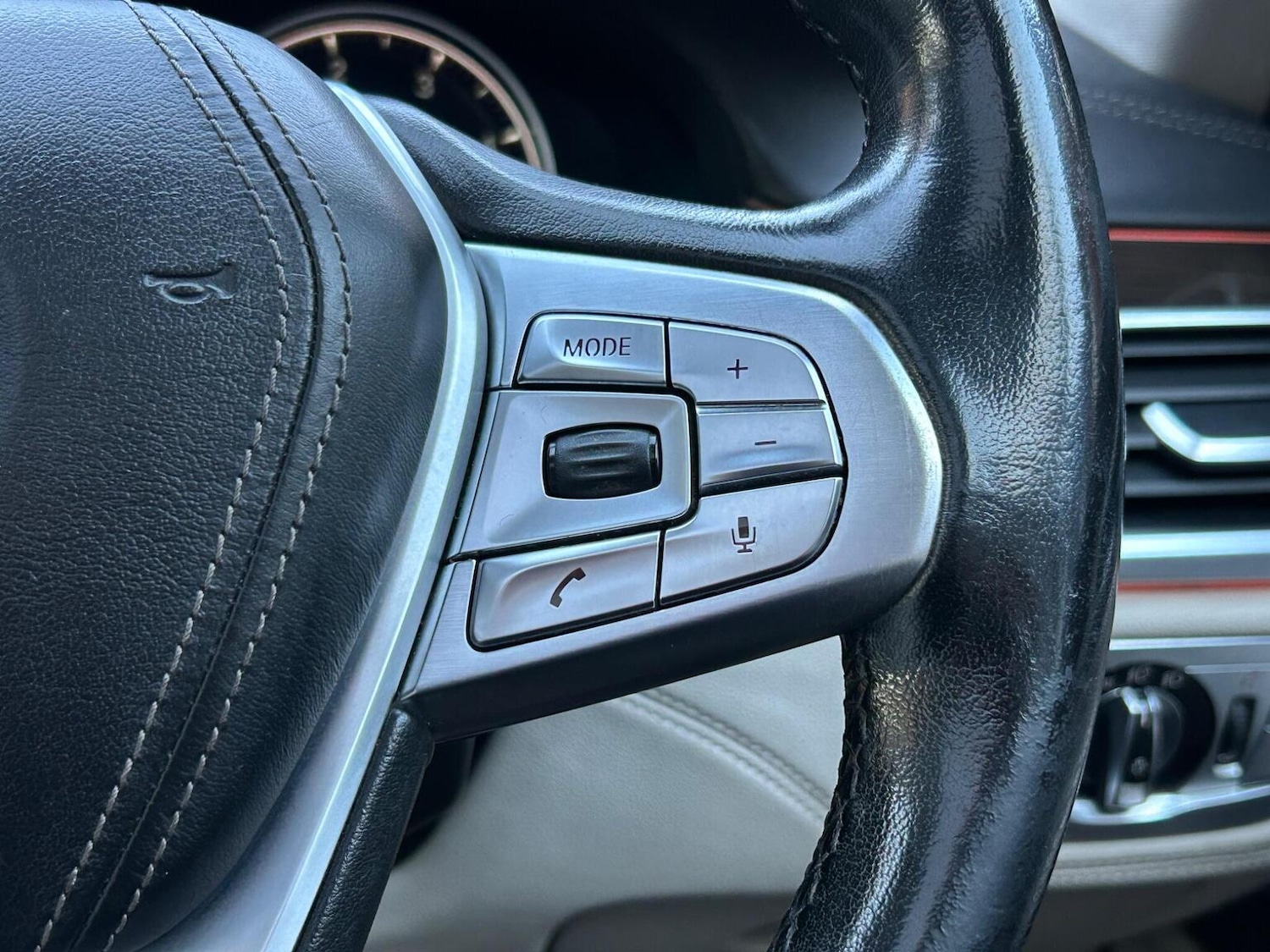 Used BMW 7 Series 2016 for sale - 76497464: Photo 40