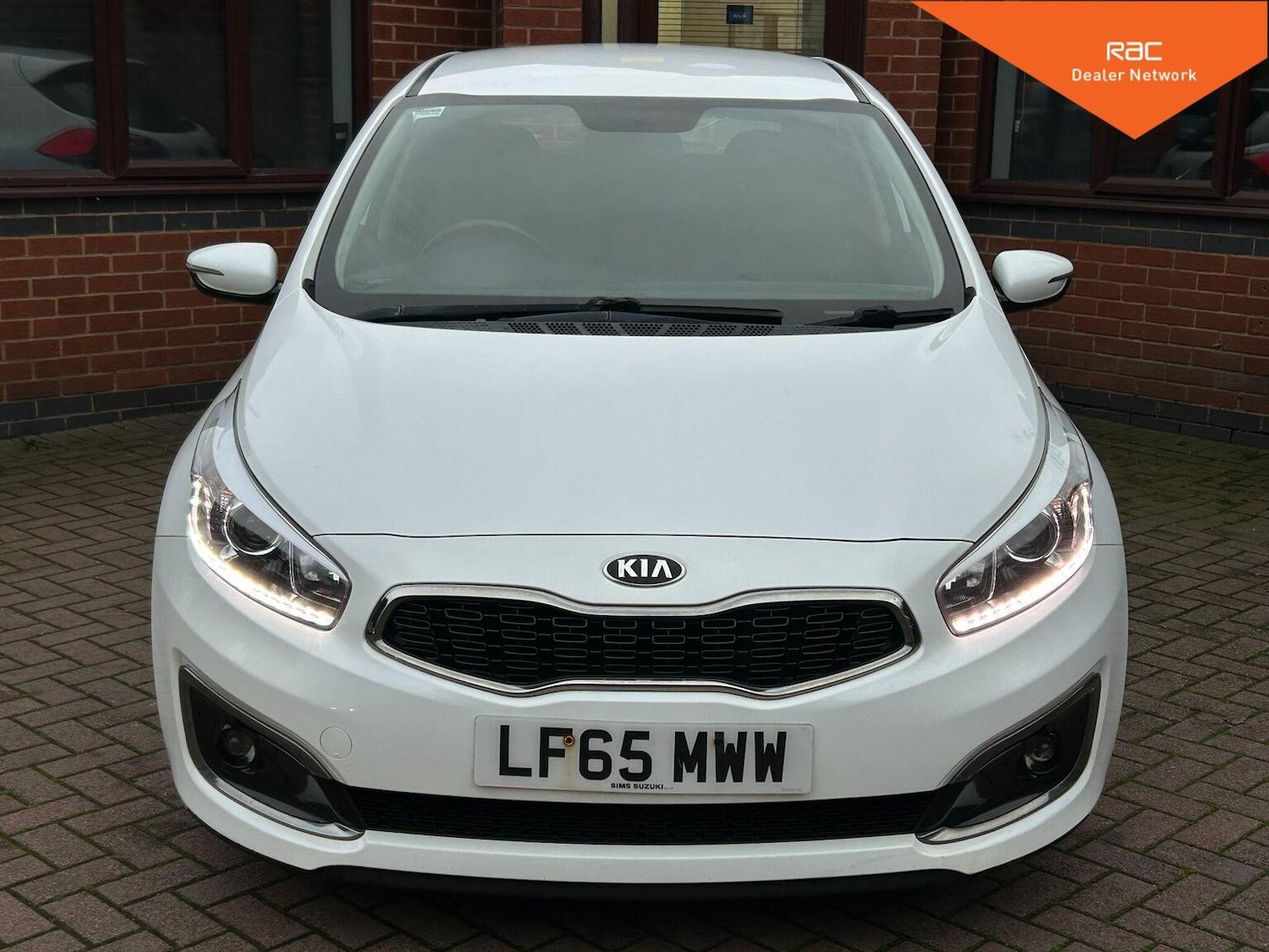 Used Kia Ceed 2015 for sale - 76497582: Photo 4