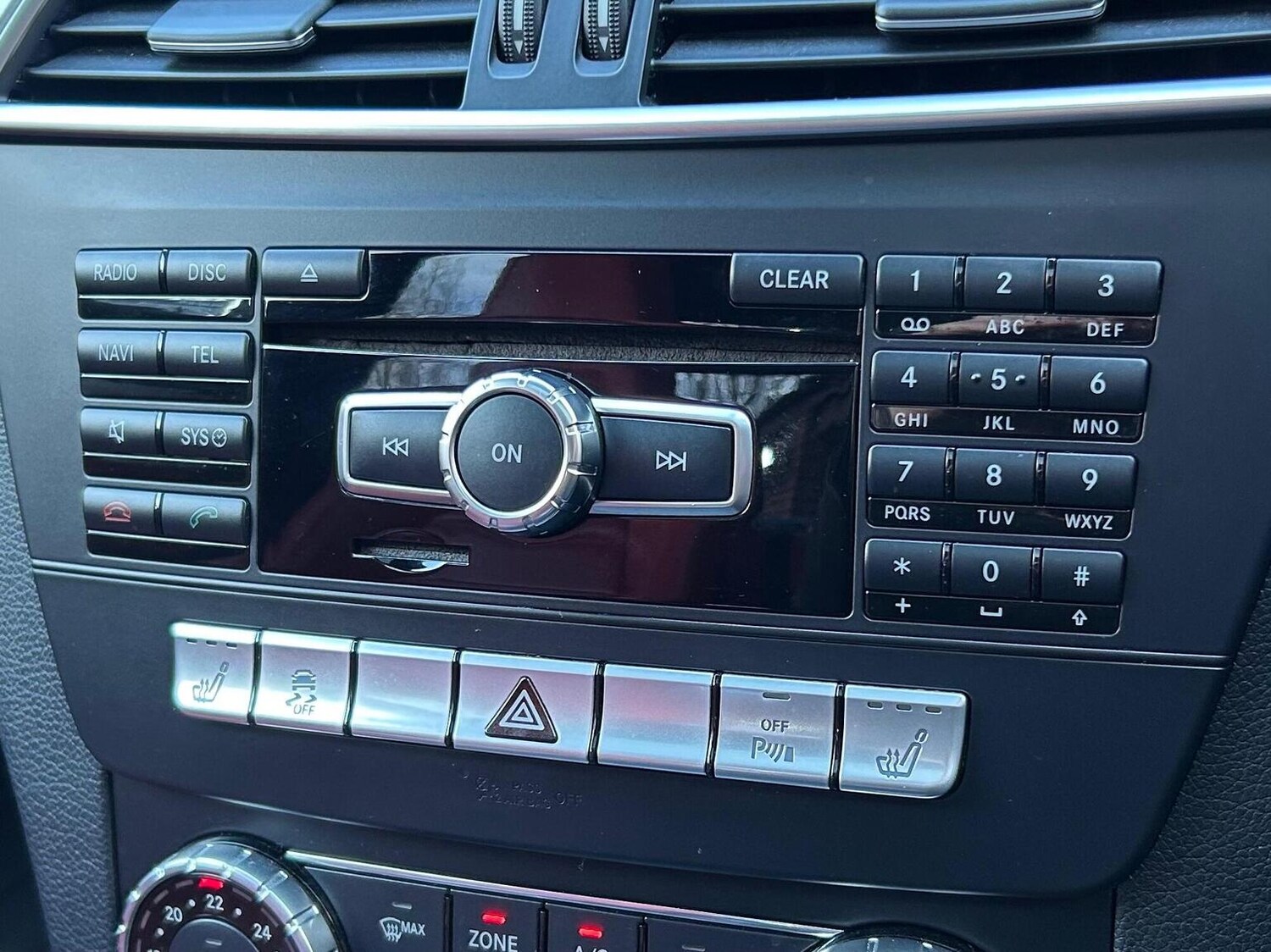 Used Mercedes-Benz C Class 2013 for sale - 77715089: Photo 34