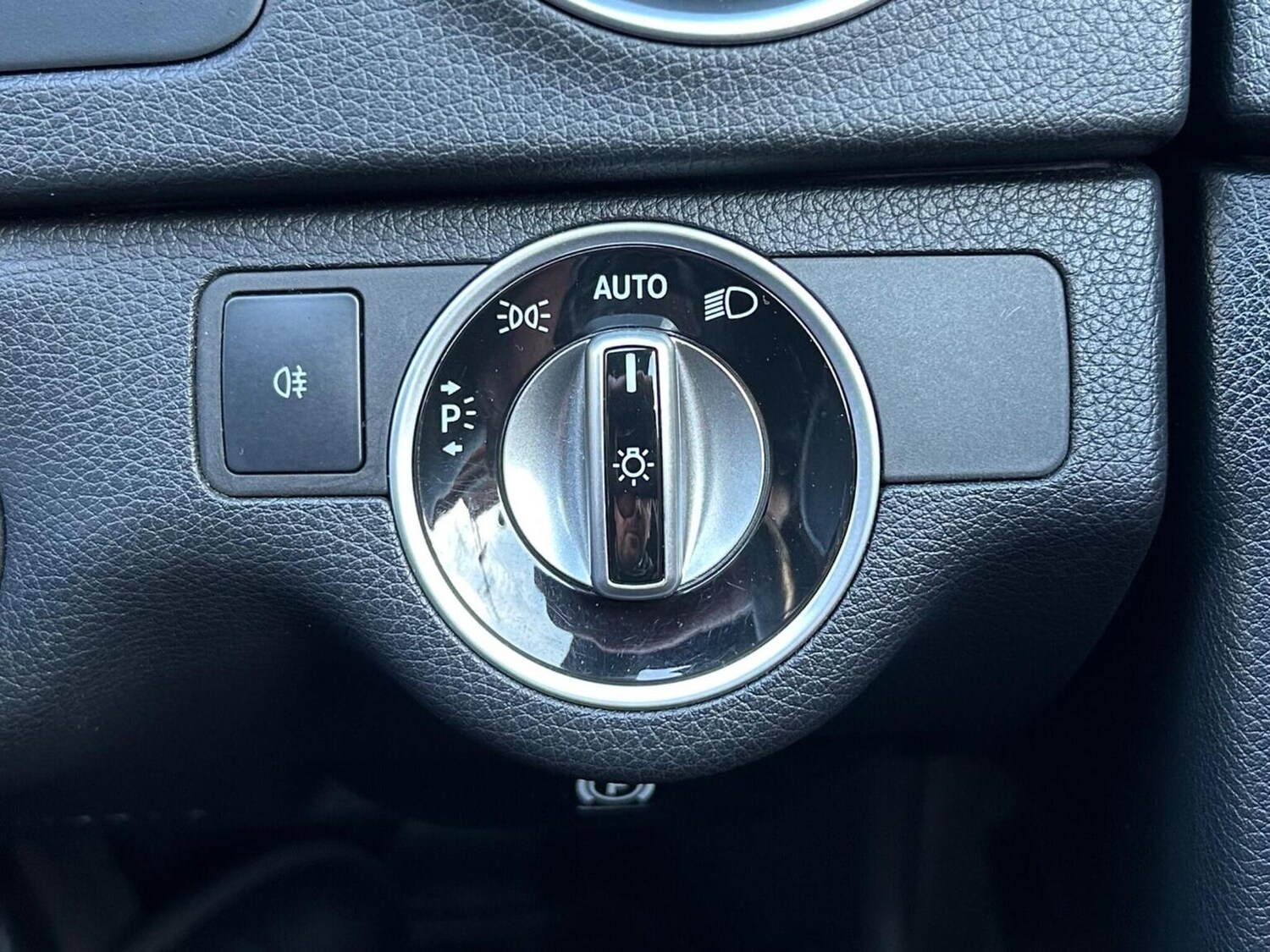 Used Mercedes-Benz C Class 2013 for sale - 77715089: Photo 39