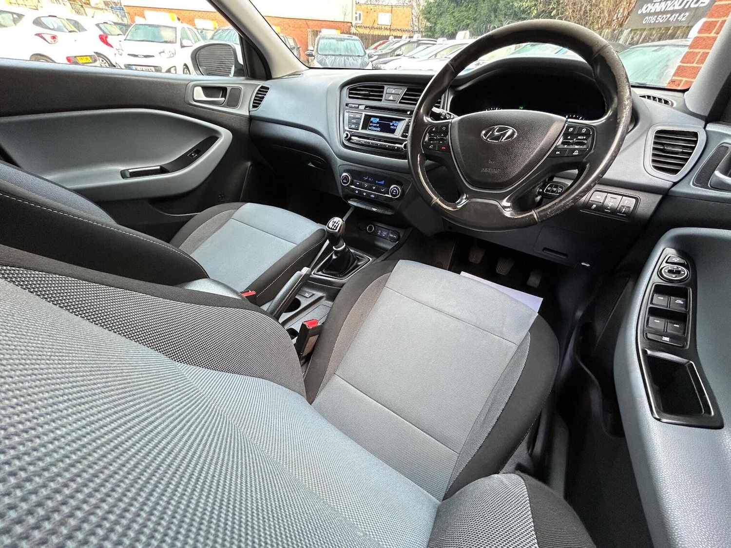 Used Hyundai i20 2015 for sale - 76911002: Photo 12