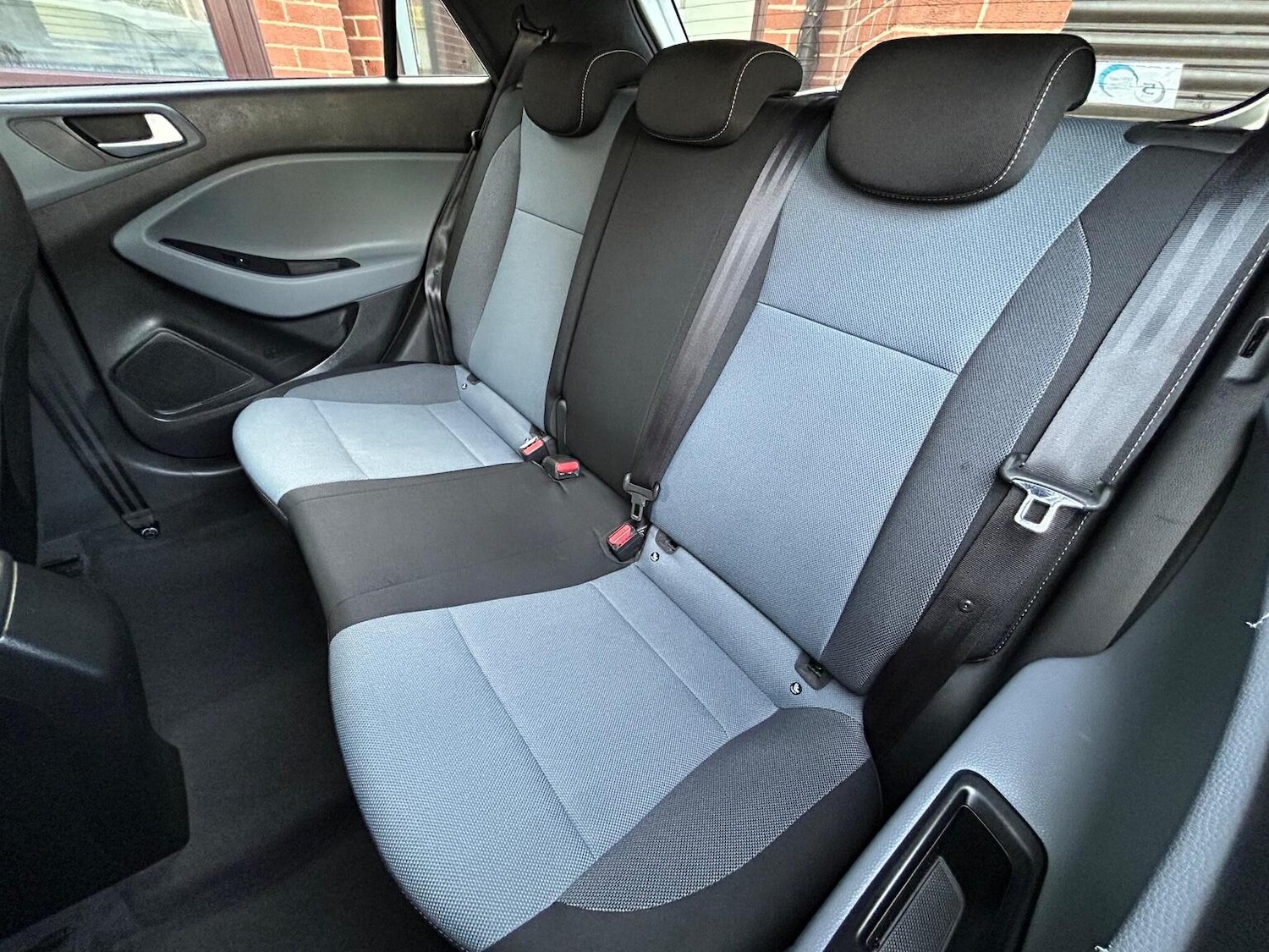 Used Hyundai i20 2015 for sale - 76911002: Photo 21