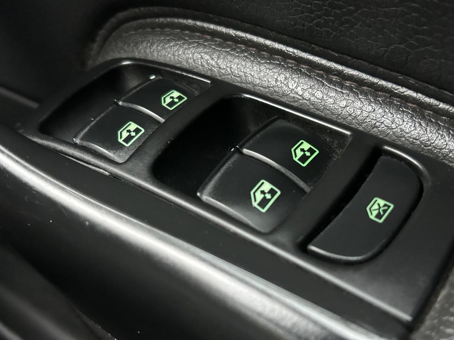 Used Saab 9-3 2009 for sale - 76497536: Photo 34