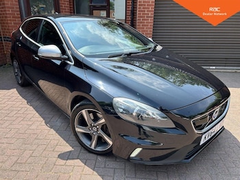 Used Volvo V40 2014 for sale - 79240221: Photo