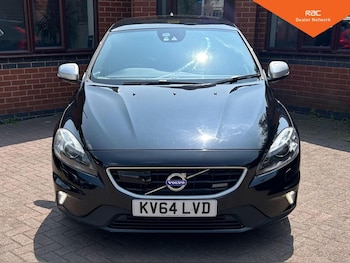 Used Volvo V40 2014 for sale - 79240221: Photo