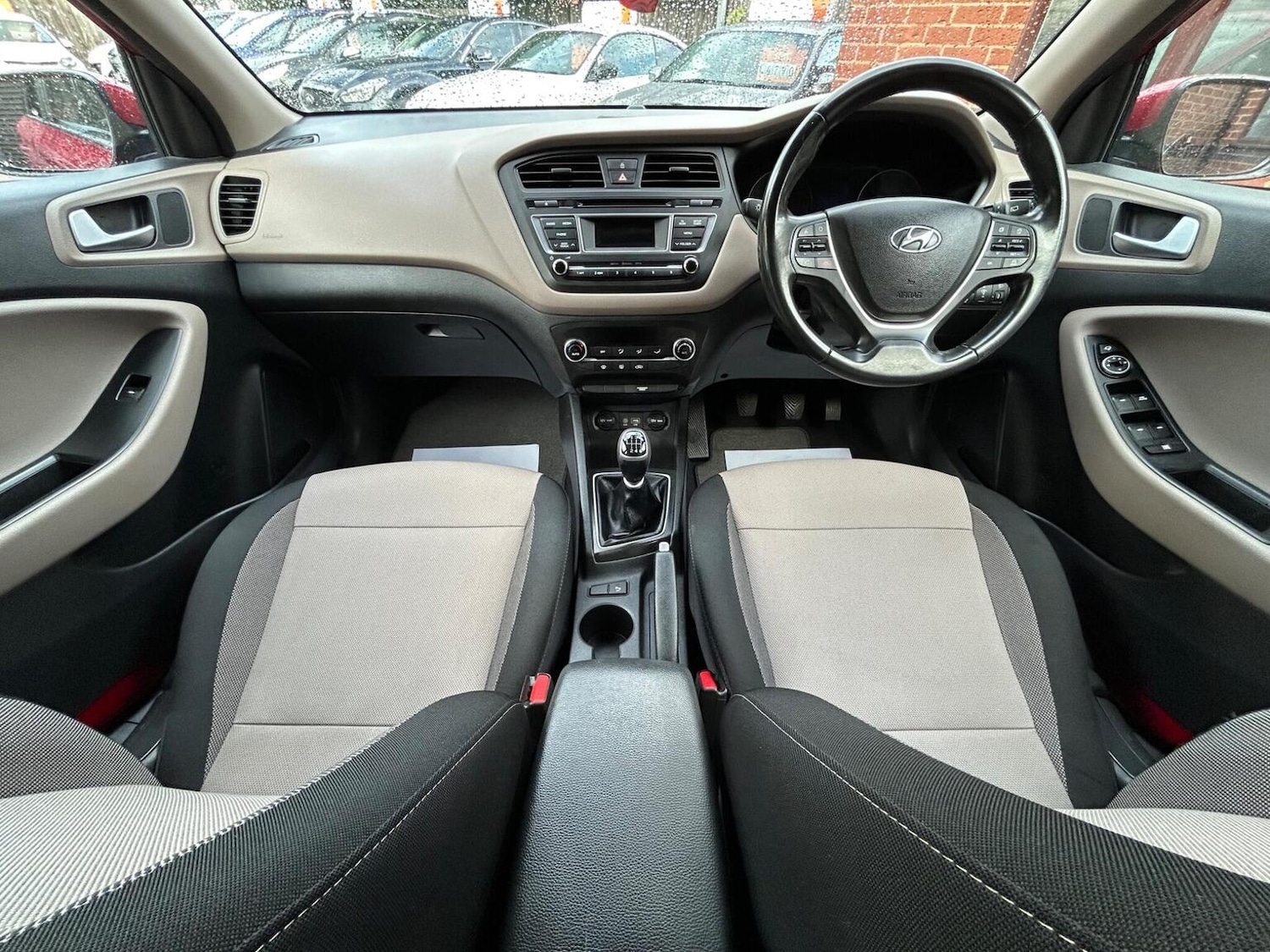 Used Hyundai i20 2016 for sale - 76497546: Photo 16