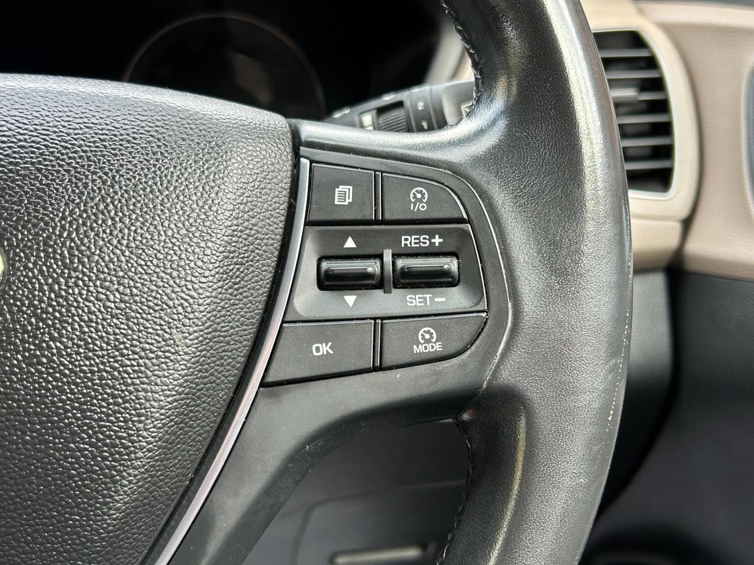 Used Hyundai i20 2016 for sale - 76497546: Photo 24