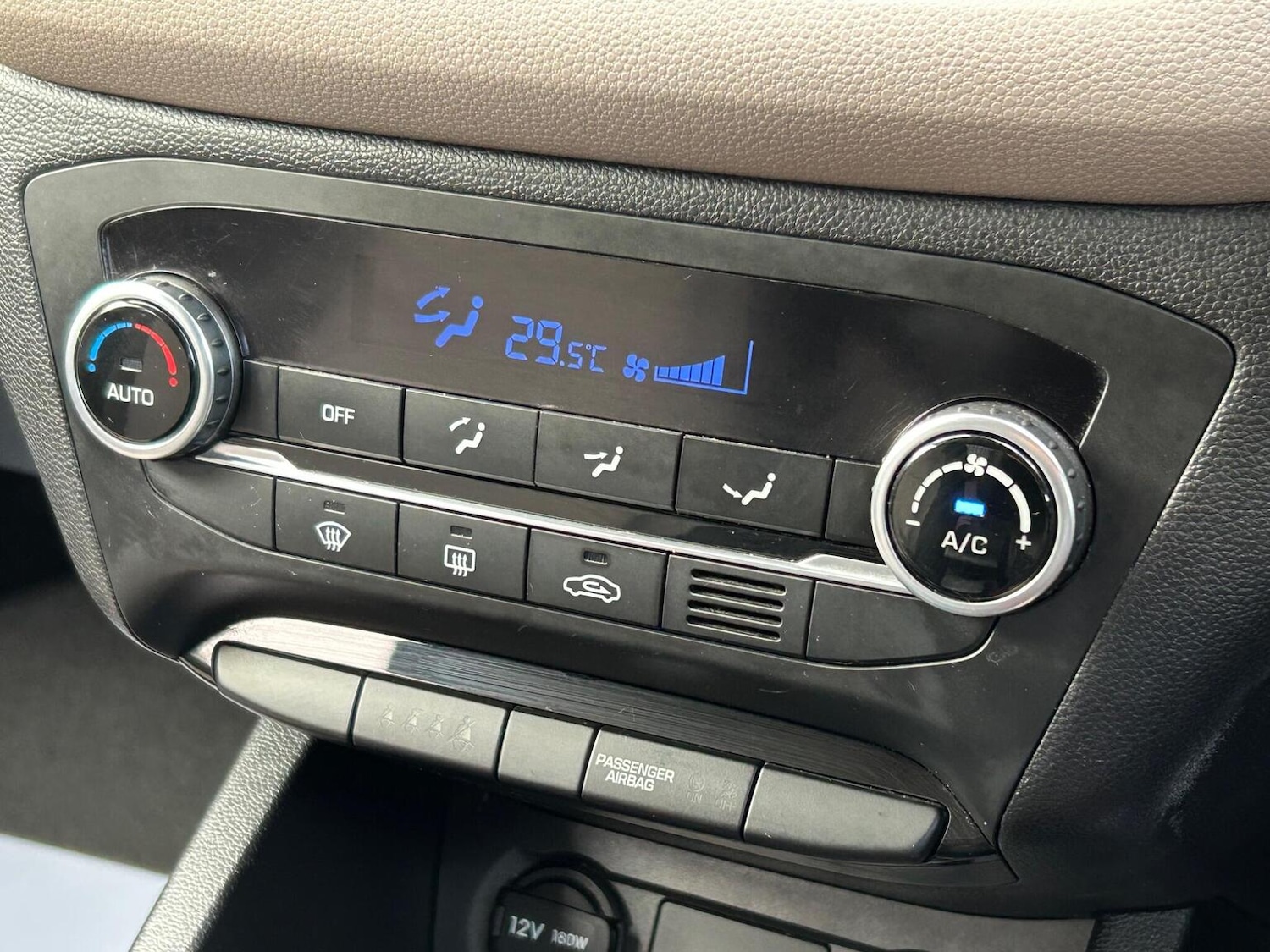 Used Hyundai i20 2016 for sale - 76497546: Photo 25