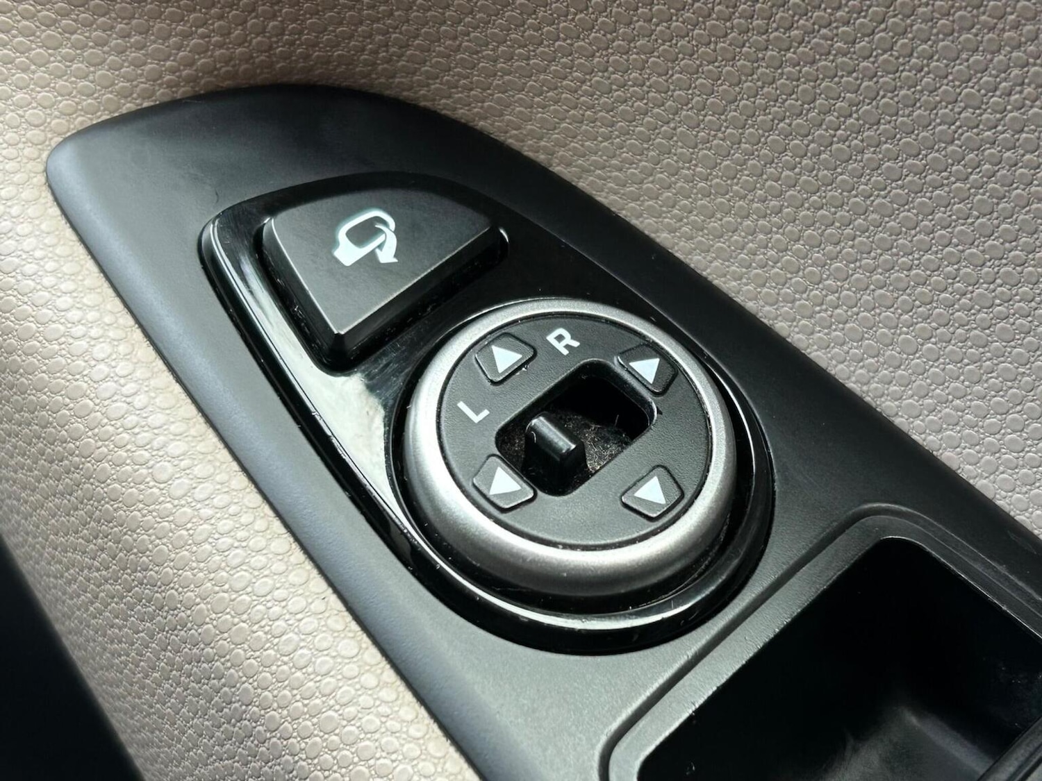 Used Hyundai i20 2016 for sale - 76497546: Photo 31