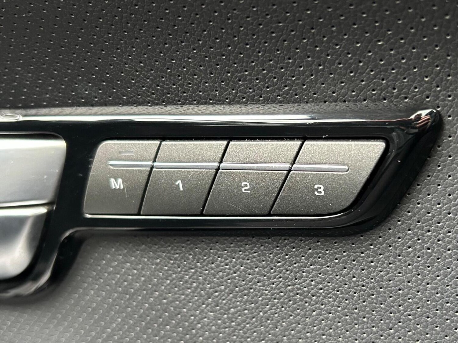 Used Land Rover Range Rover Evoque 2015 for sale - 77721159: Photo 15