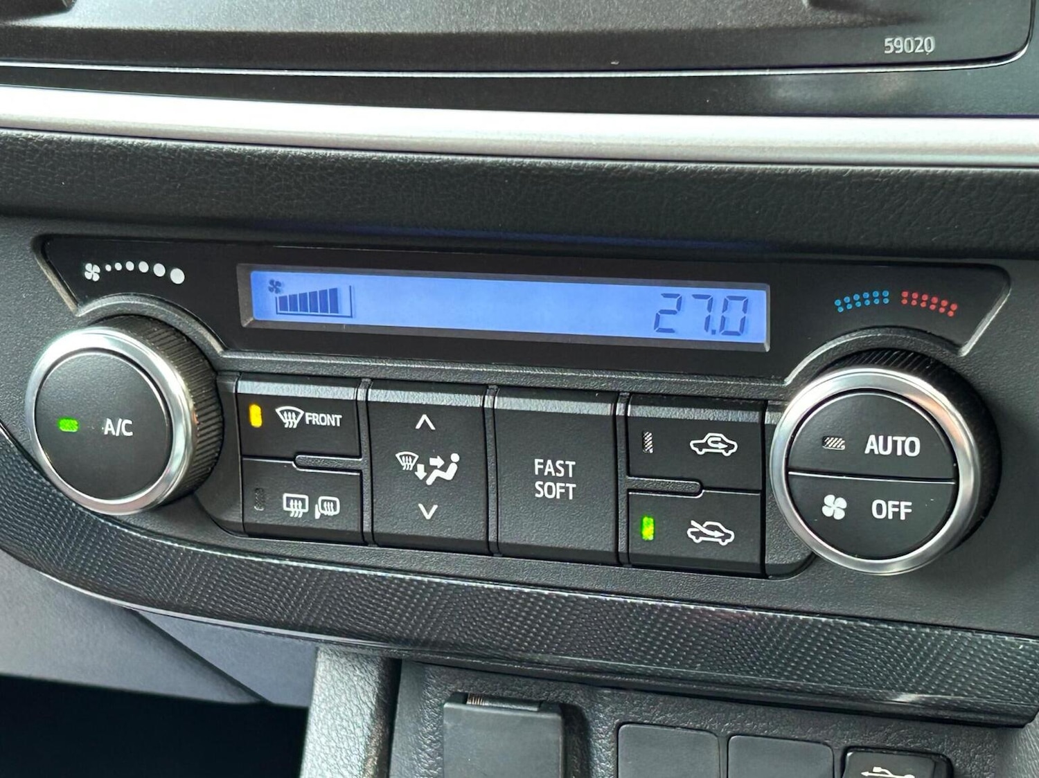 Used Toyota Auris 2012 for sale - 77478091: Photo 25