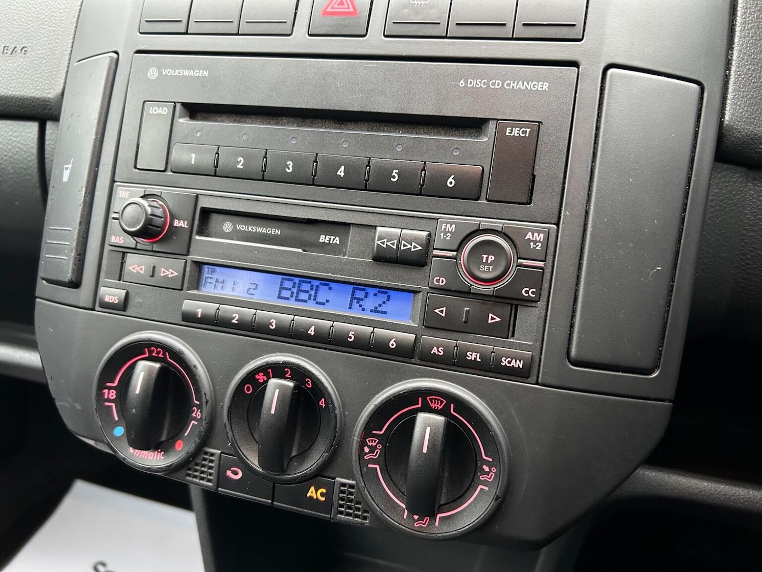 Used Volkswagen Polo 2004 for sale - 76571126: Photo 22