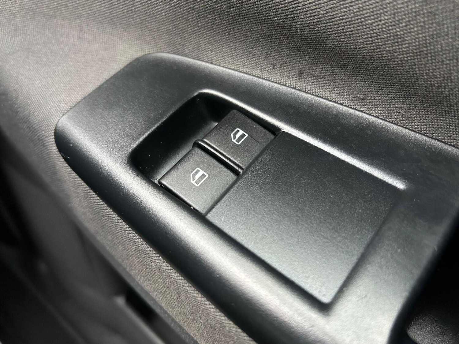 Used Volkswagen Polo 2004 for sale - 76571126: Photo 26