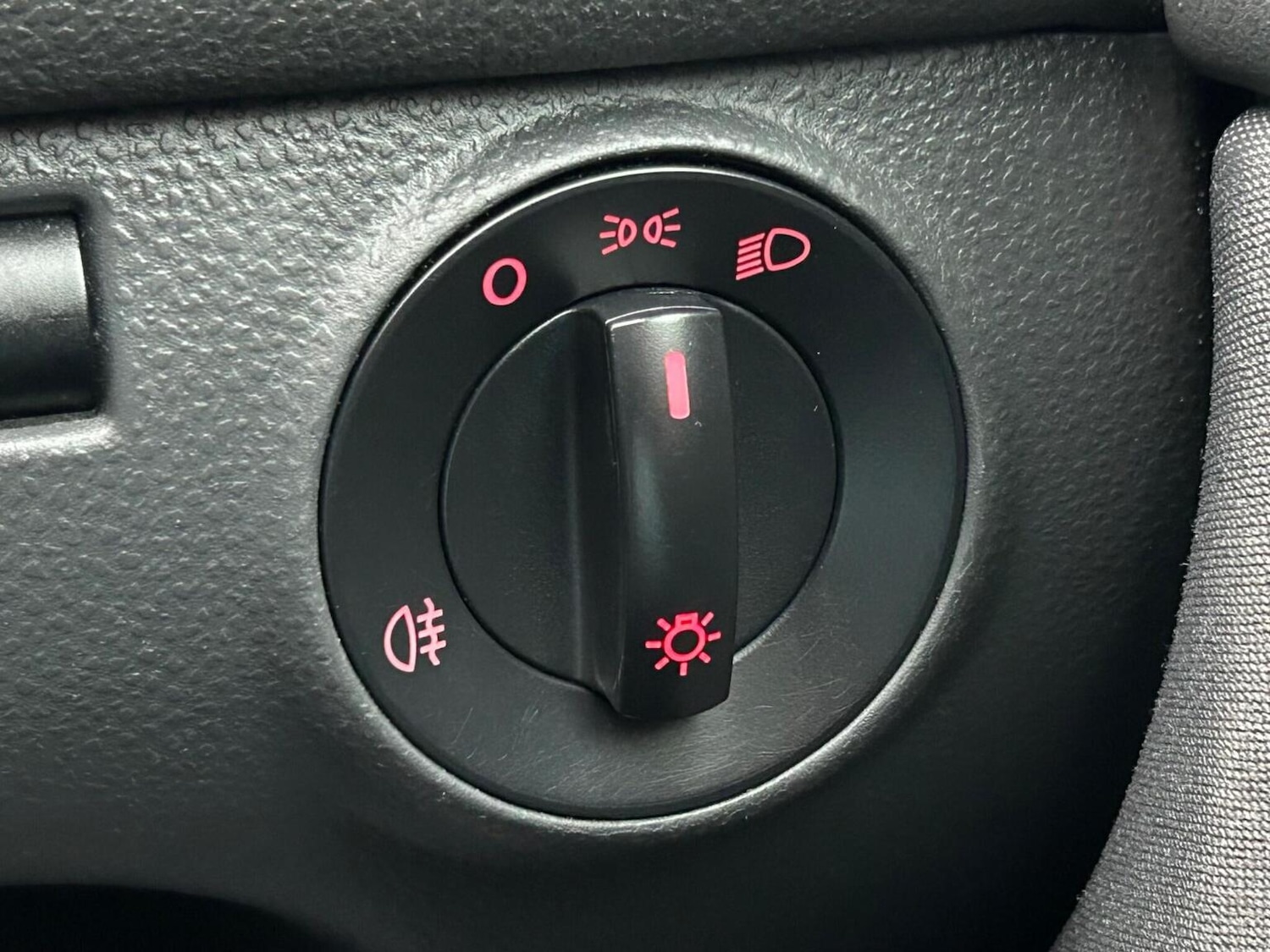 Used Volkswagen Polo 2004 for sale - 76571126: Photo 28