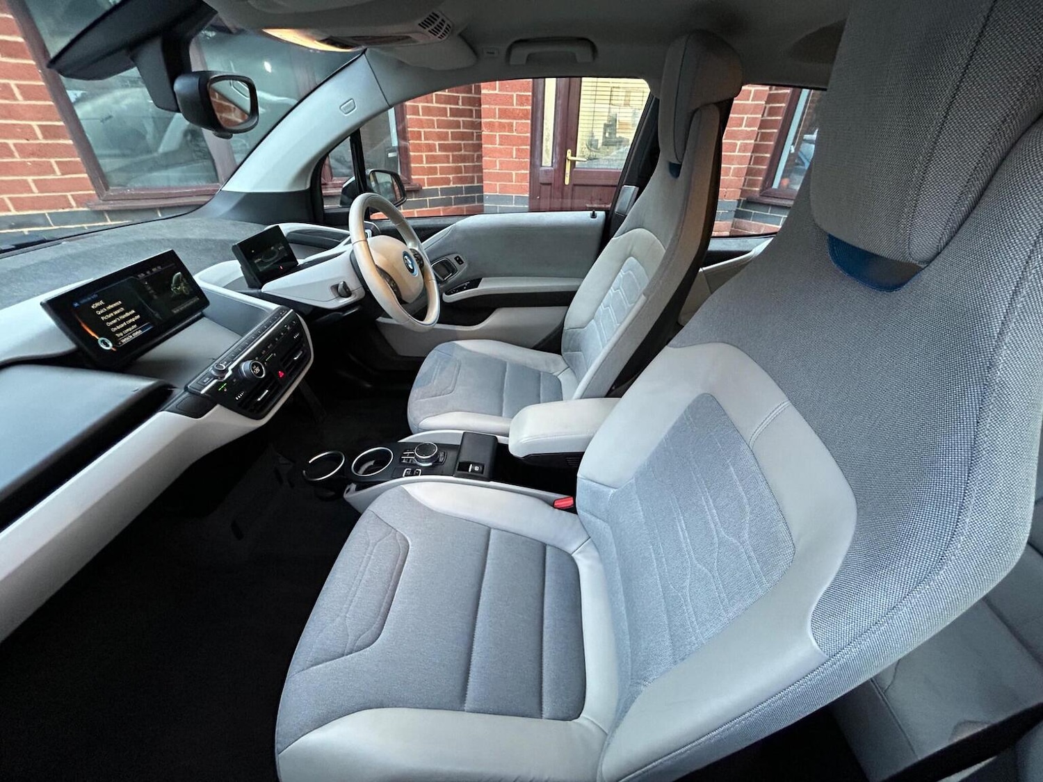 Used BMW i3 2017 for sale - 76712633: Photo 14