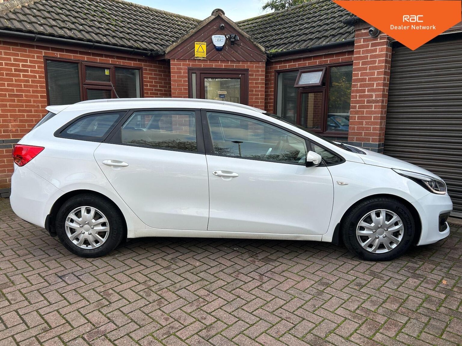 Used Kia Ceed 2024 for sale - 76769944: Photo 6