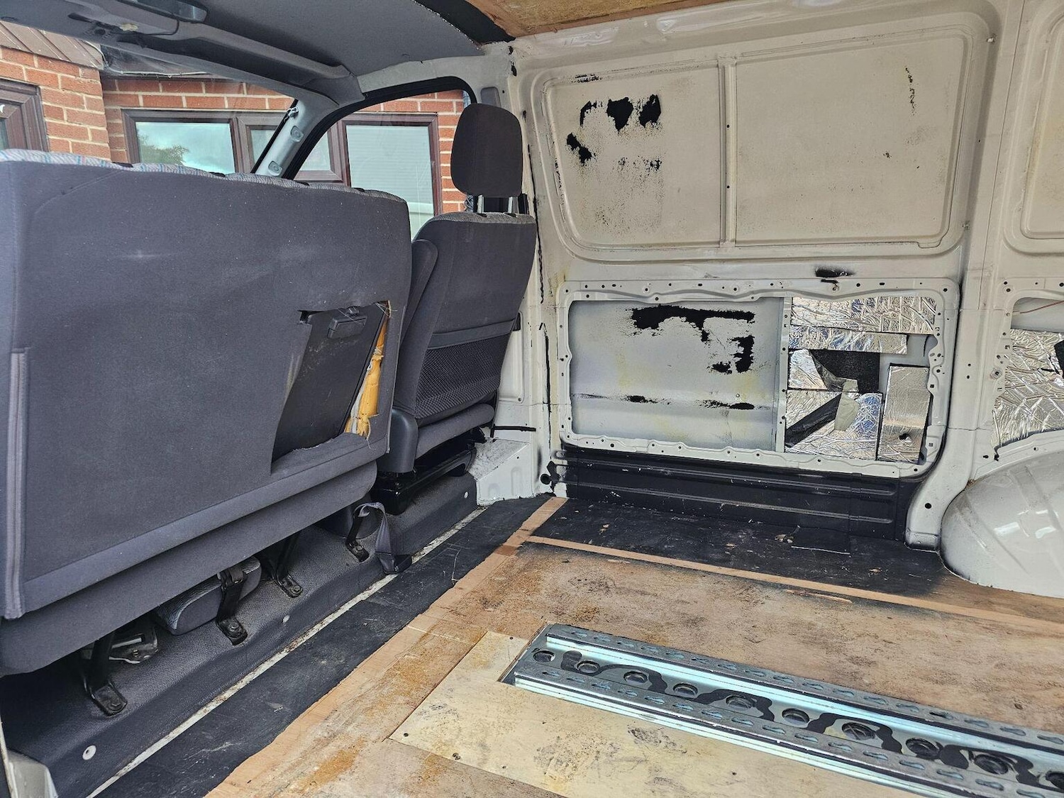 Used Toyota HiAce 2003 for sale - 76497587: Photo 11