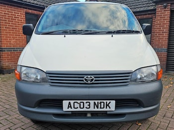 Used Toyota HiAce 2003 for sale - 76497587: Photo