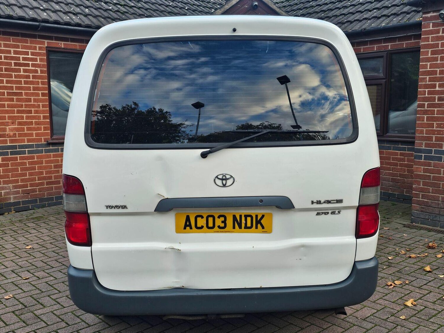 Used Toyota HiAce 2003 for sale - 76497587: Photo 6