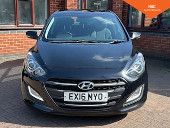 Used Hyundai i30 2016 for sale - 79725099: Photo