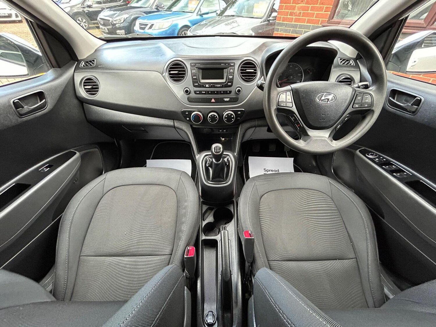 Used Hyundai i10 2017 for sale - 76497559: Photo 17