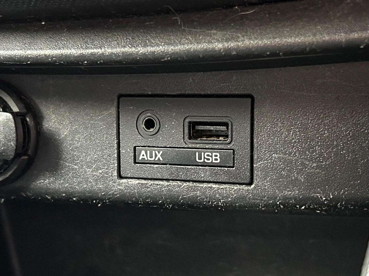 Used Hyundai i10 2017 for sale - 76497559: Photo 29