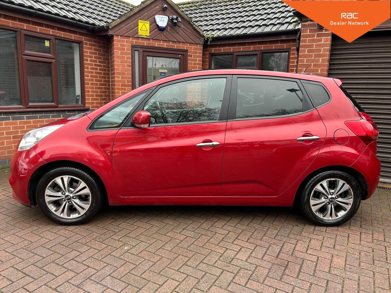 Used Kia Venga 2016 for sale - 77282728: Photo 5