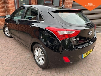 Used Hyundai i30 2016 for sale - 79143595: Photo