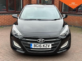 Used Hyundai i30 2016 for sale - 79143595: Photo