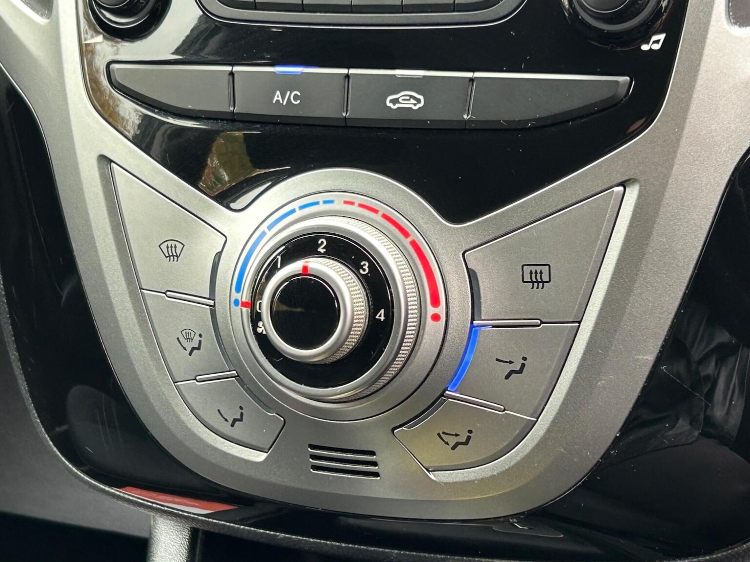 Used Hyundai Ix20 2014 for sale - 76497484: Photo 26