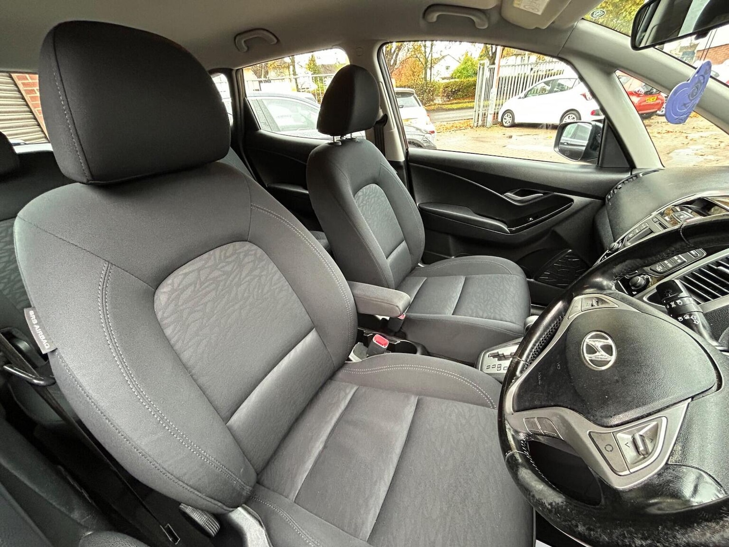 Used Hyundai Ix20 2014 for sale - 76497484: Photo 9