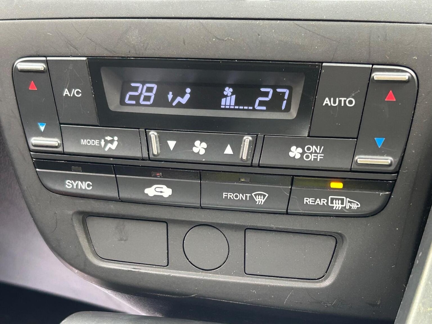 Used Honda Civic 2012 for sale - 76497542: Photo 29