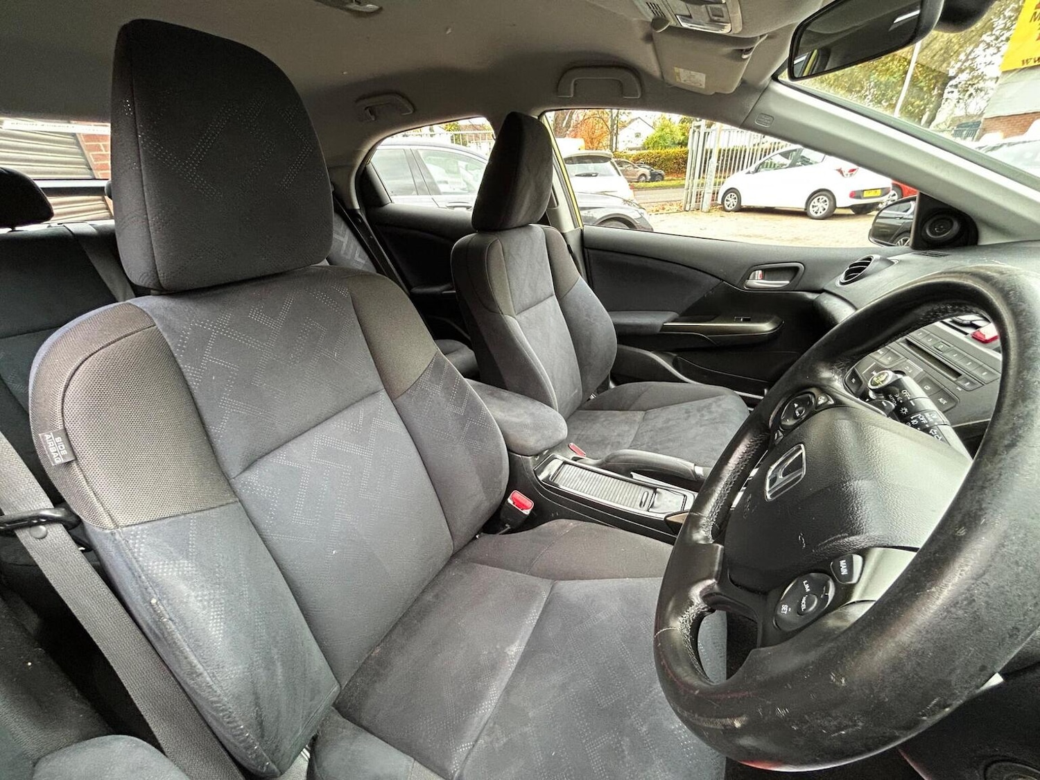 Used Honda Civic 2012 for sale - 76497542: Photo 9