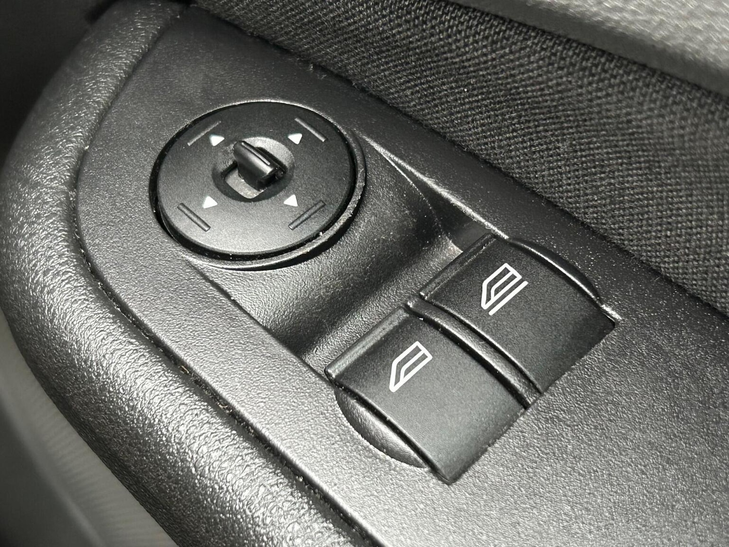 Used Ford Focus 2010 for sale - 76497449: Photo 25