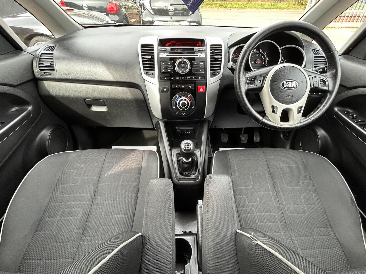 Used Kia Venga 2013 for sale - 78168877: Photo 17