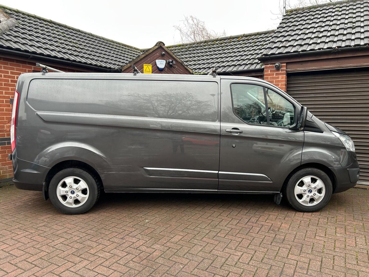 Used Ford Transit Custom 2016 for sale - 77289211: Photo 5