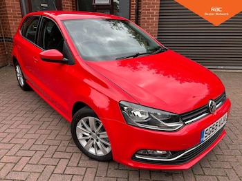 Used Volkswagen Polo 2015 for sale - 78932293: Photo