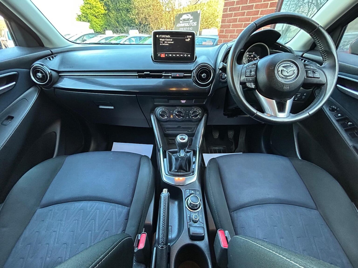 Used Mazda Mazda2 2016 for sale - 76799214: Photo 17