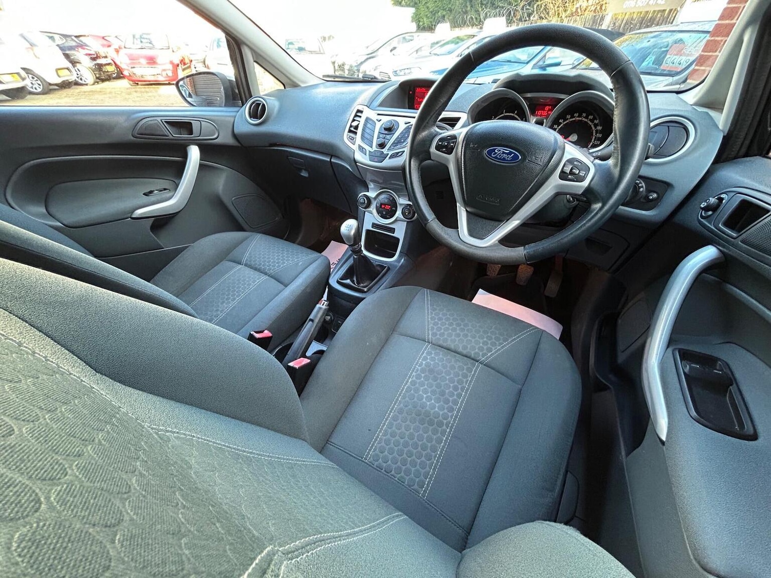 Used Ford Fiesta 2010 for sale - 76863874: Photo 12