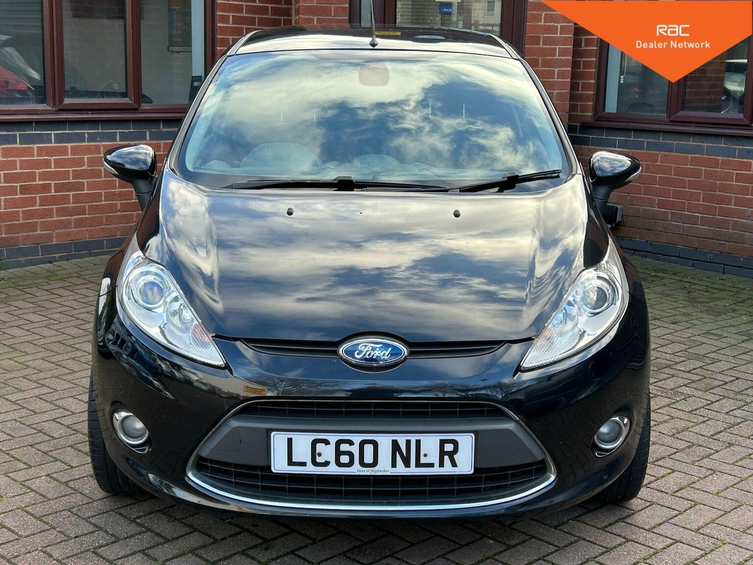 Used Ford Fiesta 2010 for sale - 76863874: Photo 4