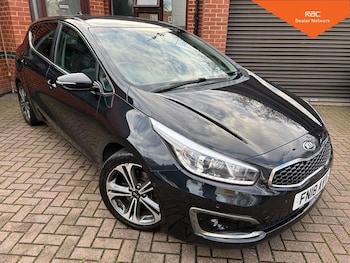 Used Kia Ceed 2018 for sale - 77296821: Photo