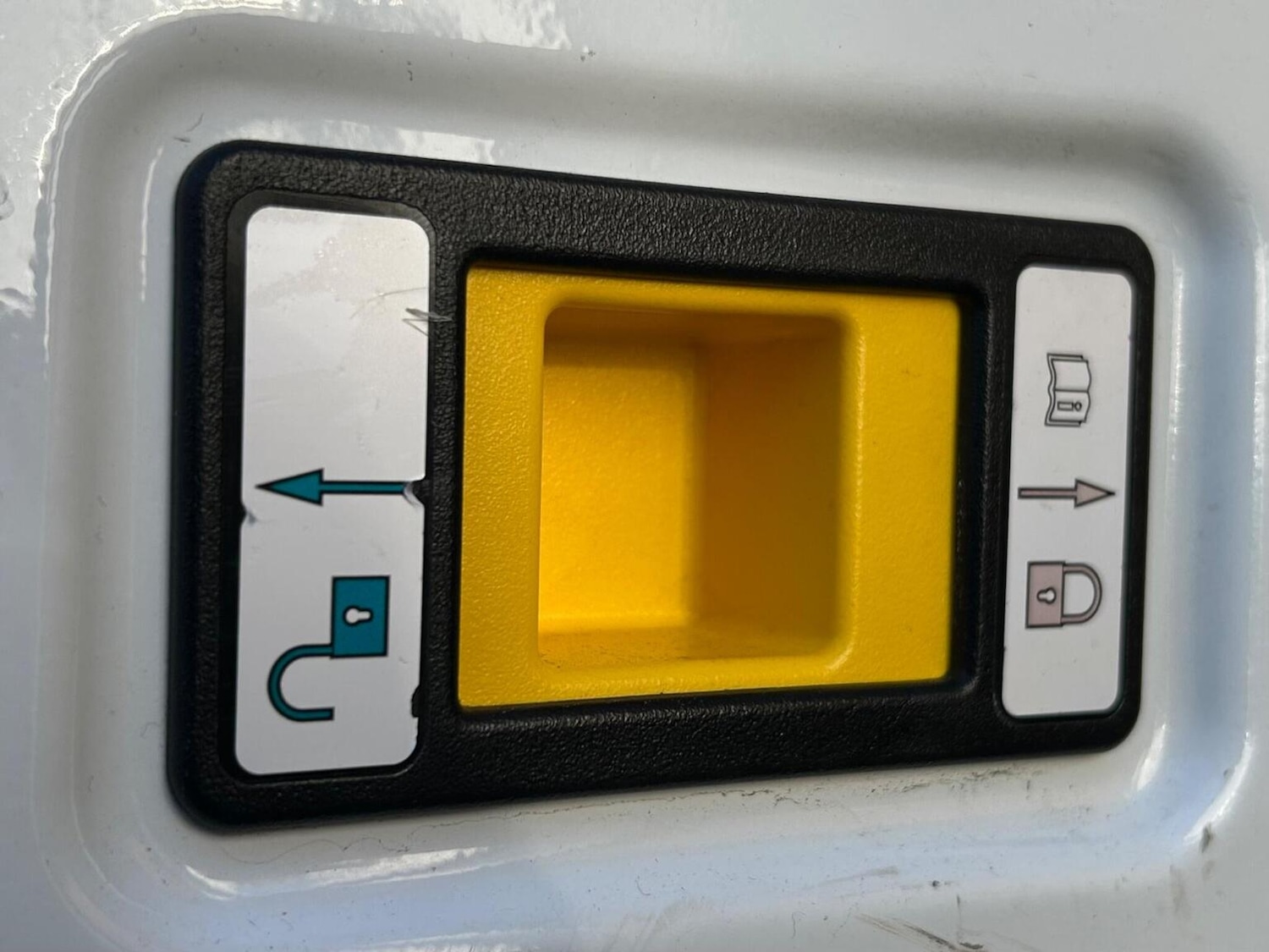 Used Ford Transit 2016 for sale - 76725691: Photo 33