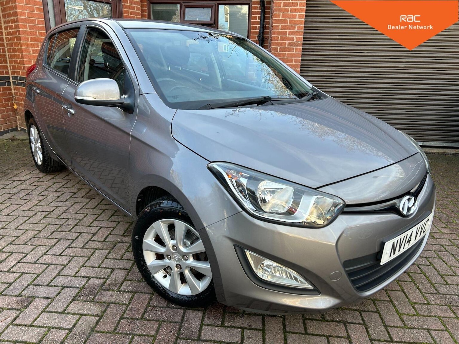 Used Hyundai i20 2014 for sale - 76547776: Photo 1