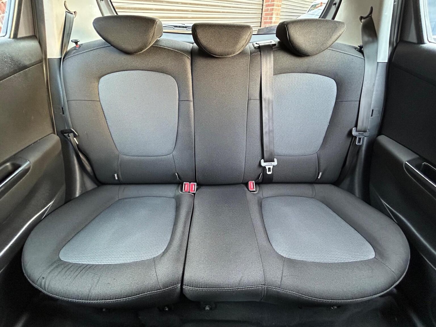 Used Hyundai i20 2014 for sale - 76547776: Photo 21