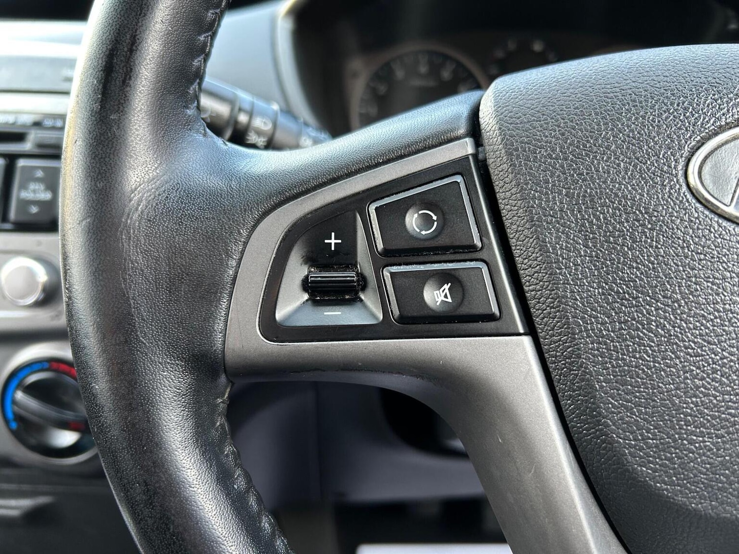 Used Hyundai i20 2014 for sale - 76547776: Photo 24