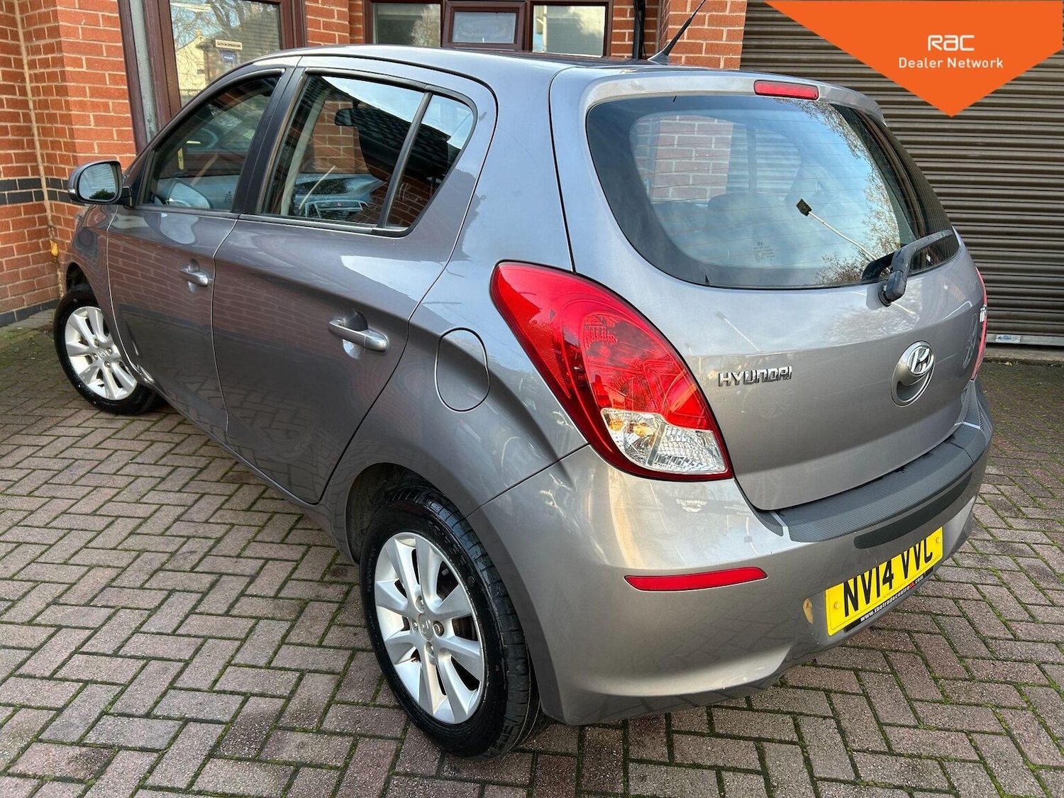 Used Hyundai i20 2014 for sale - 76547776: Photo 3