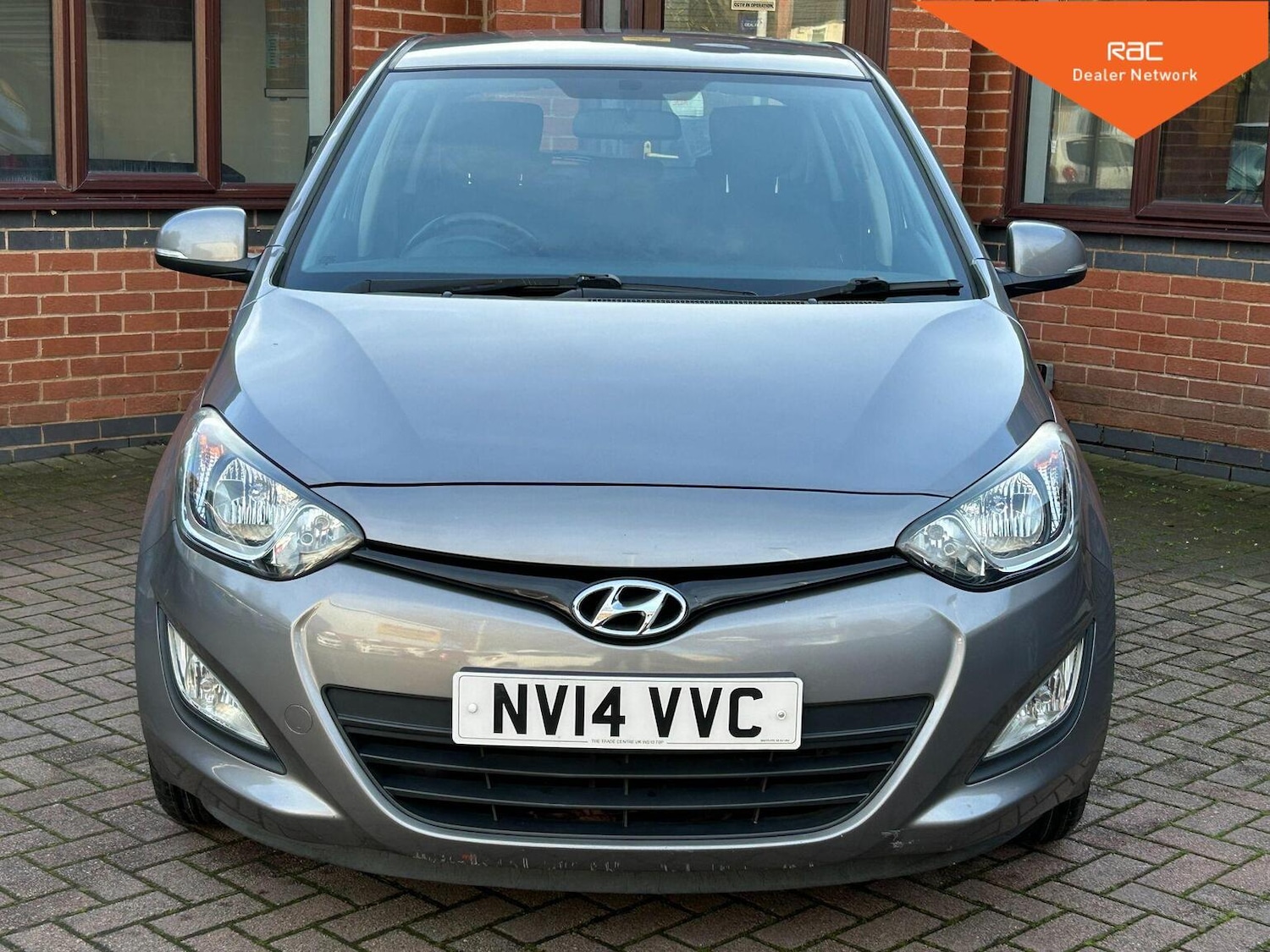 Used Hyundai i20 2014 for sale - 76547776: Photo 4