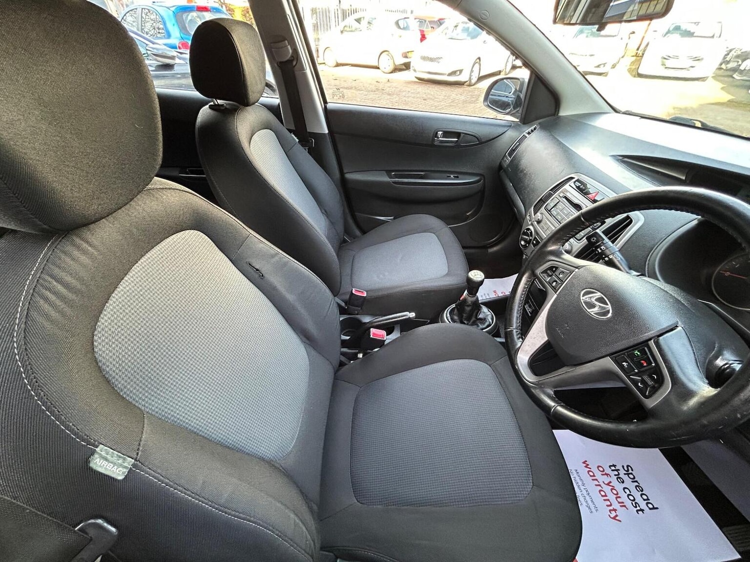 Used Hyundai i20 2014 for sale - 76547776: Photo 8