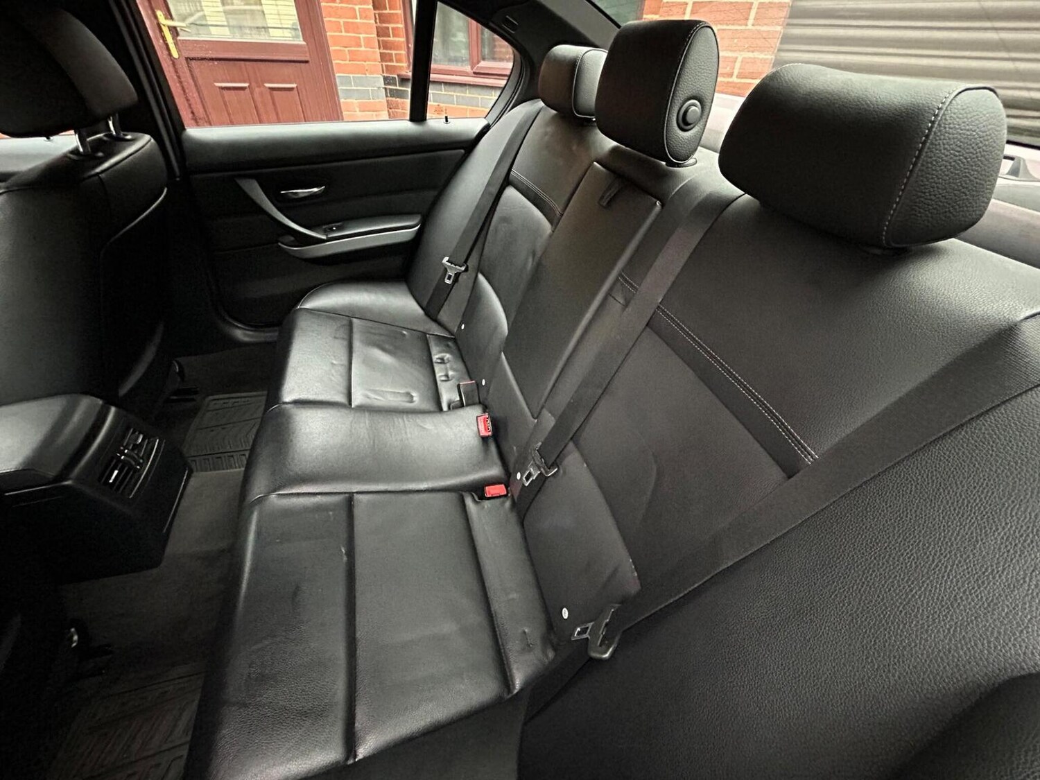 Used BMW 3 Series 2011 for sale - 76497549: Photo 19